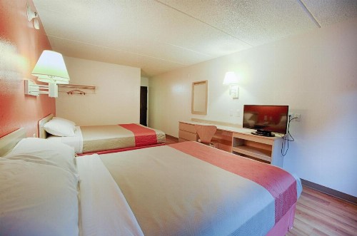 Motel 6-Albany NY - image 16