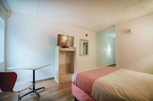 Motel 6-Albany NY - image 21