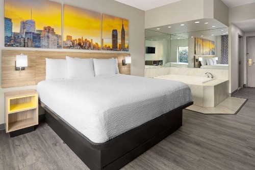 Days Inn & Suites by Wyndham Albany - image 30
