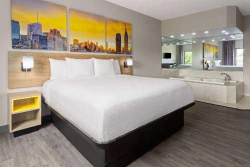 Days Inn & Suites by Wyndham Albany - image 32