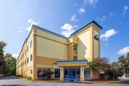 Days Inn & Suites by Wyndham Albany - image 5