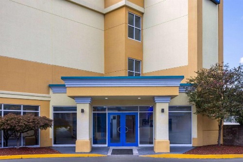 Days Inn & Suites by Wyndham Albany - image 7