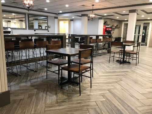 Cresthill Suites SUNY University Albany - image 9