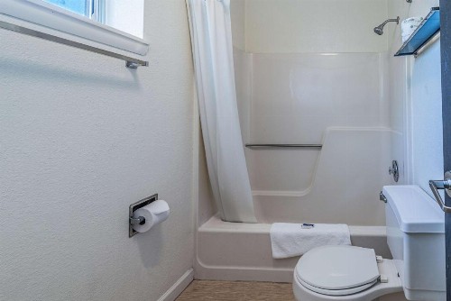 Motel 6-Albany NY - Airport - image 25