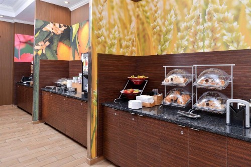 Fairfield Inn & Suites by Marriott Albany Downtown - image 21