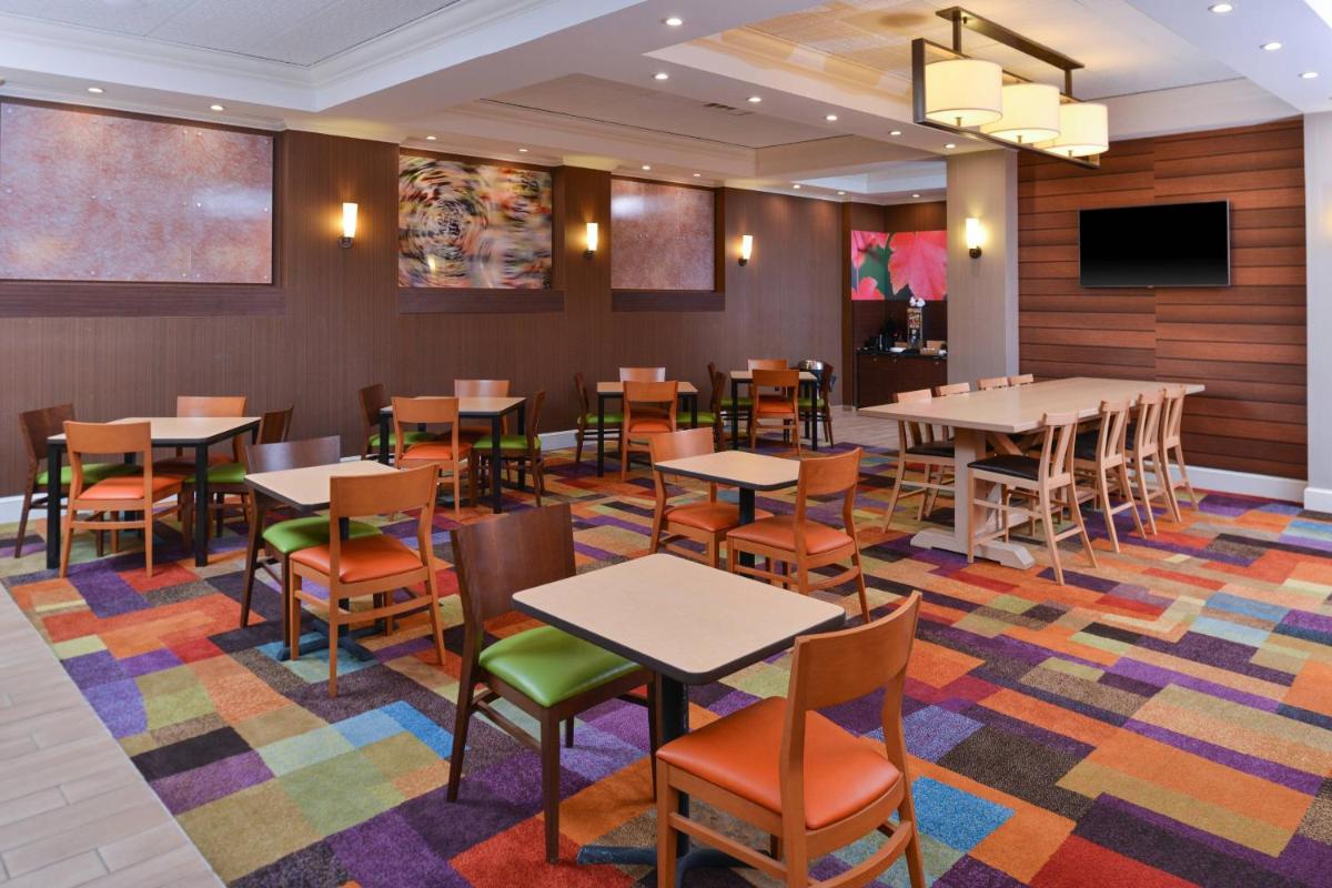 Fairfield Inn & Suites by Marriott Albany Downtown - image 6