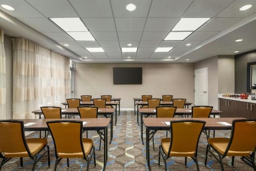 Residence Inn by Marriott Albany Washington Avenue - image 20