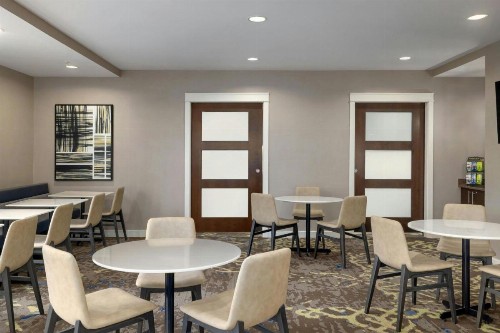Residence Inn by Marriott Albany Washington Avenue - image 25
