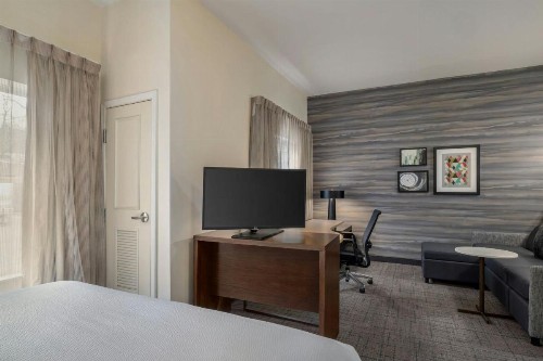 Residence Inn by Marriott Albany Washington Avenue - image 29
