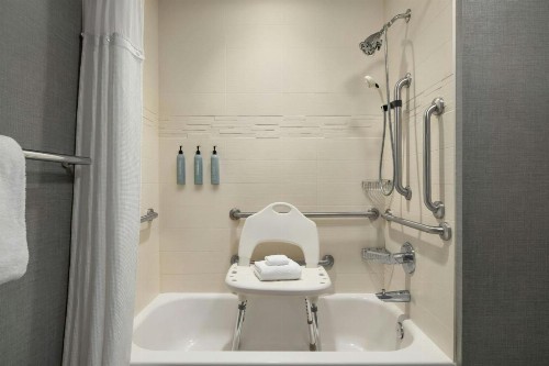 Residence Inn by Marriott Albany Washington Avenue - image 4