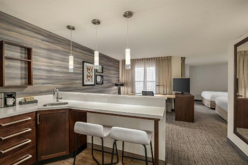 Residence Inn by Marriott Albany Washington Avenue - image 7