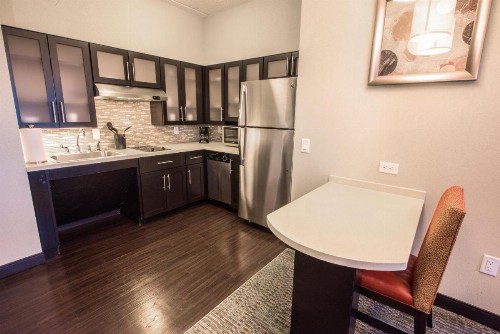 Staybridge Suites Albany Wolf Rd-Colonie Center - image 43
