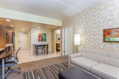 Home2 Suites by Hilton Albany Airport/Wolf Rd - image 43