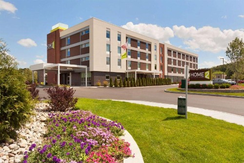 Home2 Suites by Hilton Albany Airport/Wolf Rd - image 6