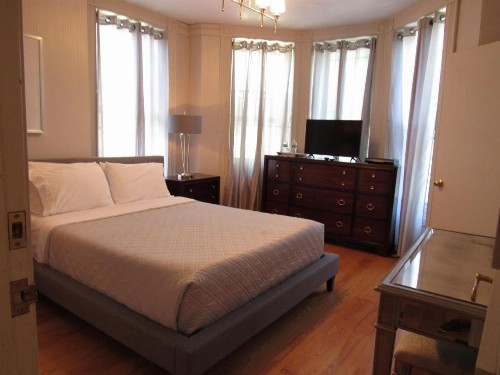 Washington Park Inn - image 11