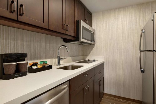Homewood Suites by Hilton Albany Crossgates Mall - image 7