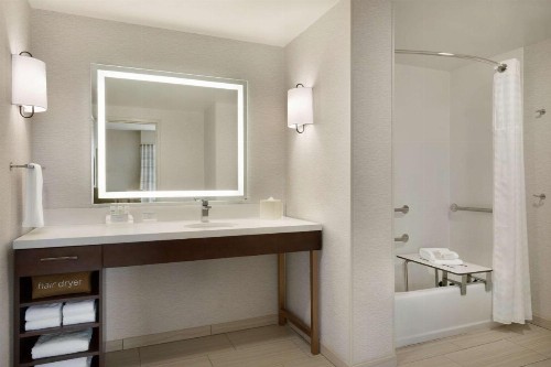 Homewood Suites by Hilton Albany Crossgates Mall - image 9