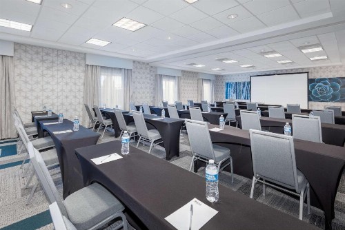 Hilton Garden Inn Albuquerque/Journal Center - image 14