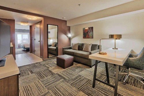 Hilton Garden Inn Albuquerque/Journal Center - image 30