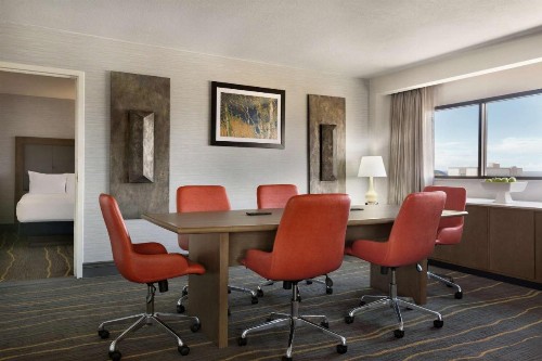 DoubleTree by Hilton Downtown Albuquerque - image 21