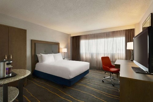 DoubleTree by Hilton Downtown Albuquerque - image 28