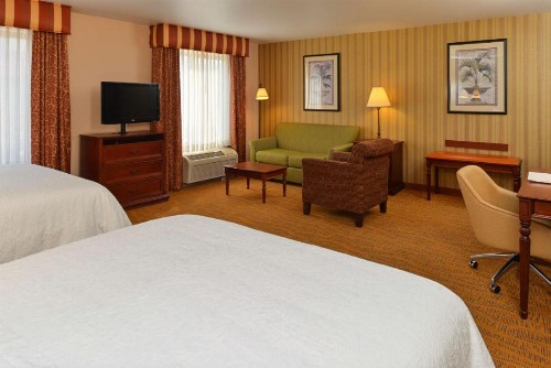 Hampton Inn & Suites Albuquerque-Coors Road - image 19