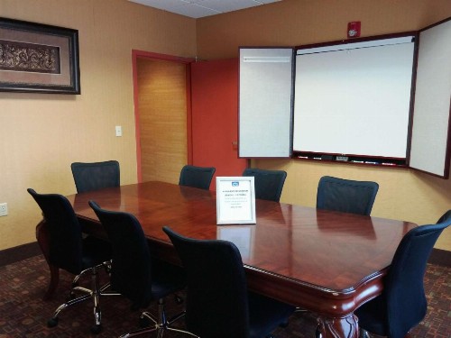 Hampton Inn & Suites Albuquerque-Coors Road - image 25
