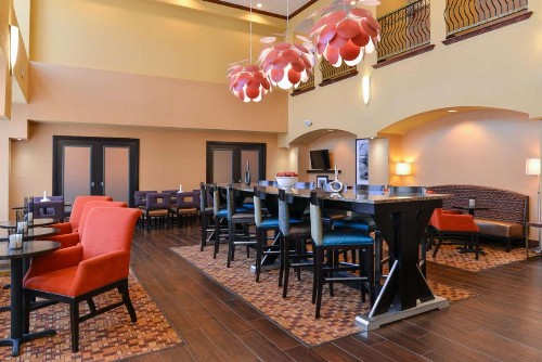 Hampton Inn & Suites Albuquerque-Coors Road - image 6