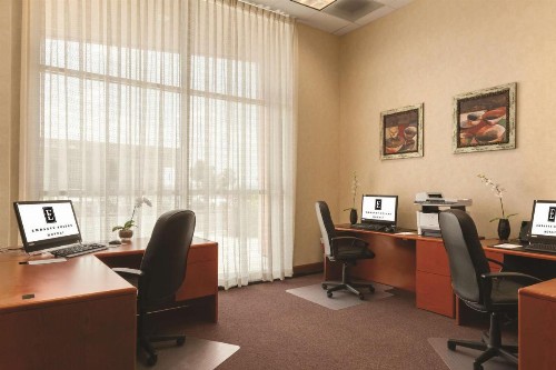 Embassy Suites by Hilton Albuquerque - image 12