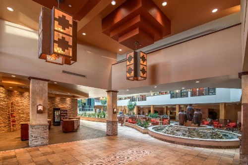Embassy Suites by Hilton Albuquerque - image 8