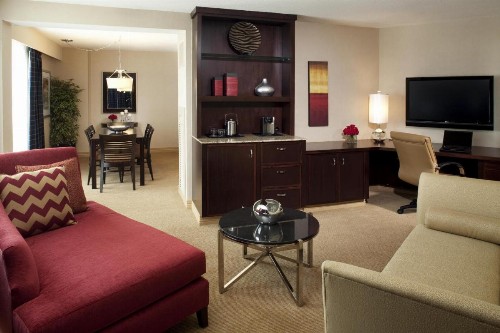 Sheraton Albuquerque Uptown - image 10