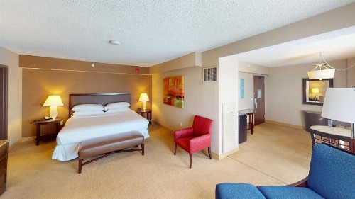 Sheraton Albuquerque Uptown - image 3