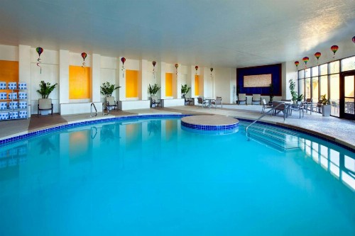 Sheraton Albuquerque Uptown - image 5