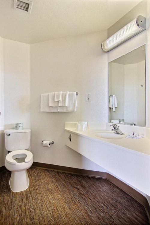 Motel 6-Albuquerque NM - North - image 29