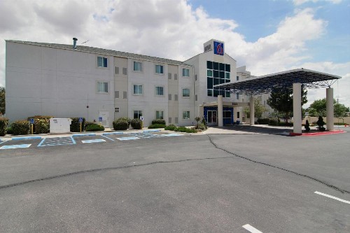Motel 6-Albuquerque NM - North - image 3