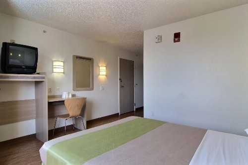 Motel 6-Albuquerque NM - North - image 36