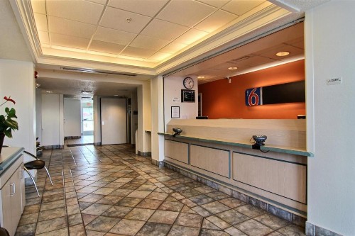 Motel 6-Albuquerque NM - North - image 8