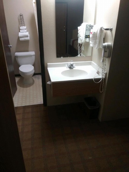 Super 8 by Wyndham Albuquerque West/Coors Blvd - image 24