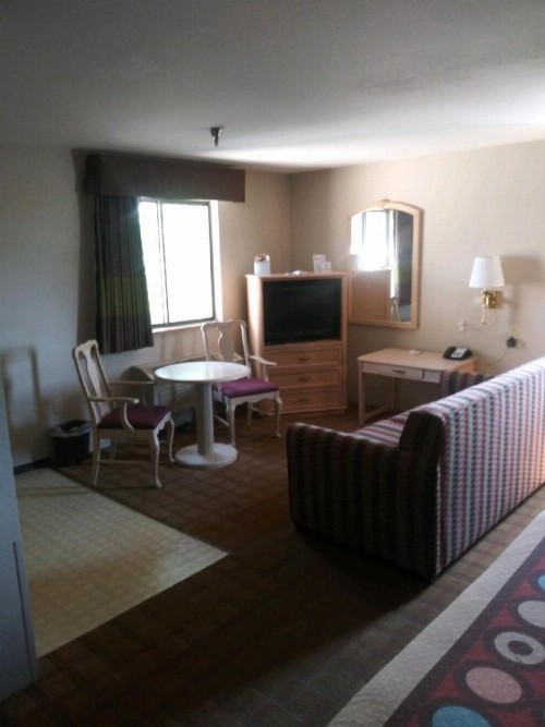Super 8 by Wyndham Albuquerque West/Coors Blvd - image 27