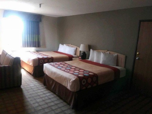 Super 8 by Wyndham Albuquerque West/Coors Blvd - image 30