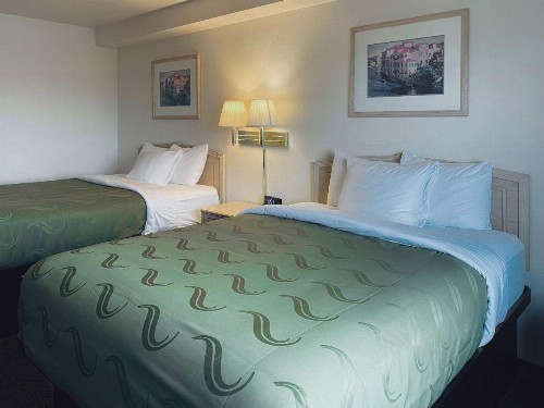 Quality Inn Albuquerque East I-40 Juan Tabo Exit - image 11