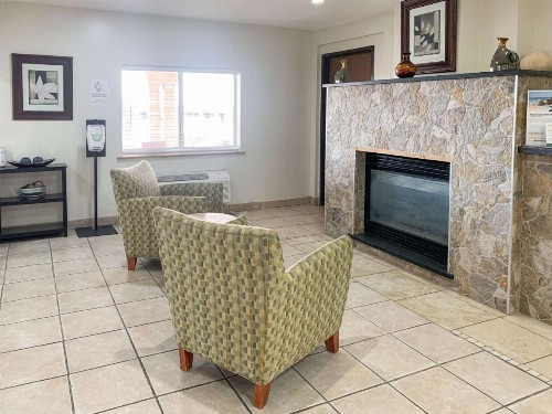 Quality Inn Albuquerque East I-40 Juan Tabo Exit - image 12