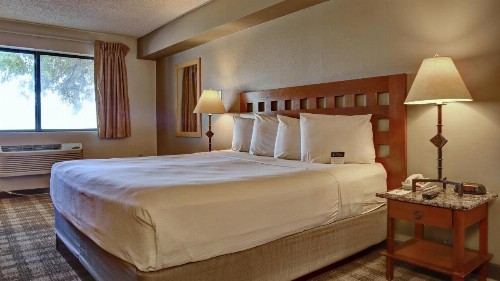 GreenTree Inn Albuquerque North I-25 - image 4