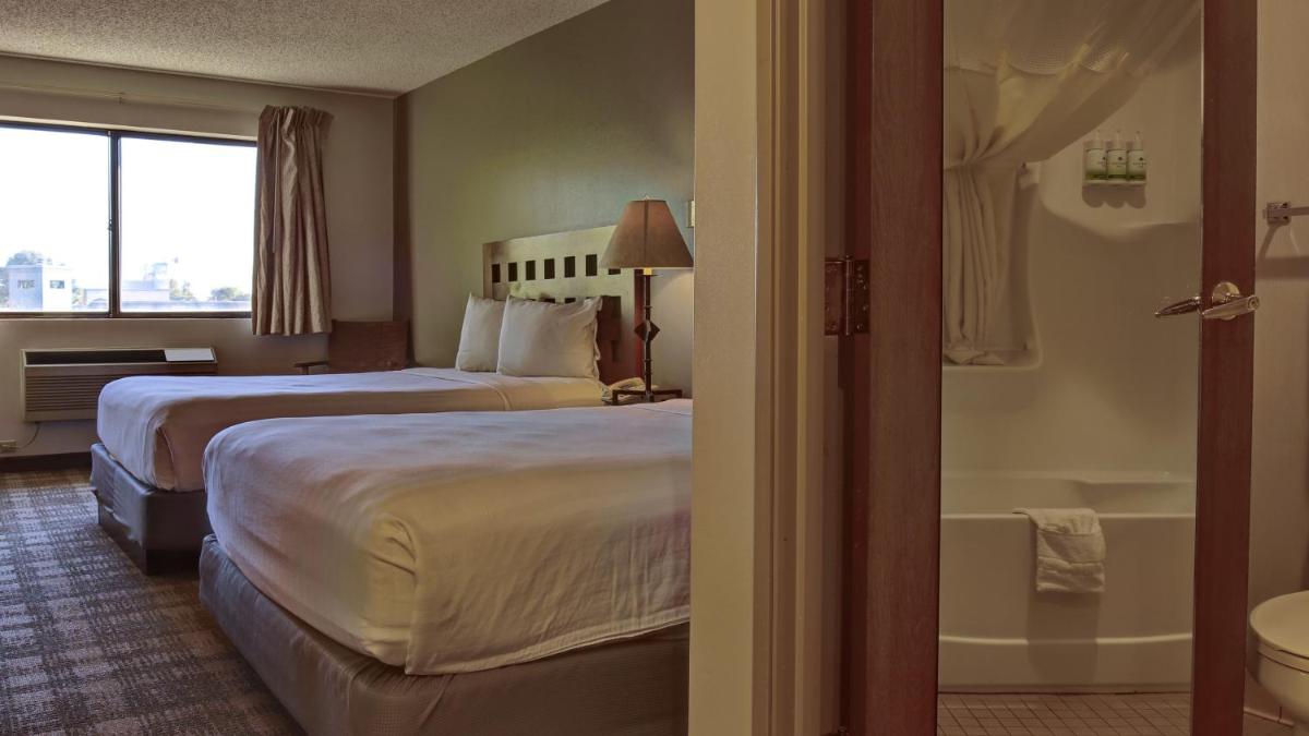 GreenTree Inn Albuquerque North I-25 - image 5