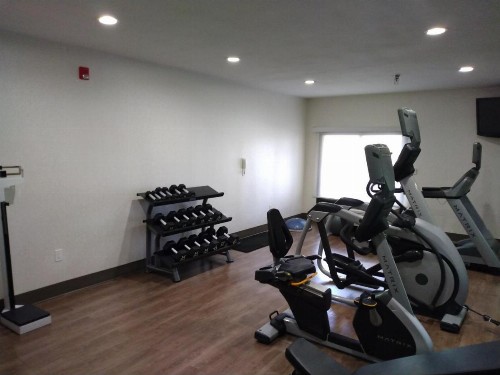 Holiday Inn Express Hotel & Suites Albuquerque Midtown an IHG Hotel - image 41