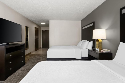 Holiday Inn Hotel & Suites Albuquerque Airport an IHG Hotel - image 15