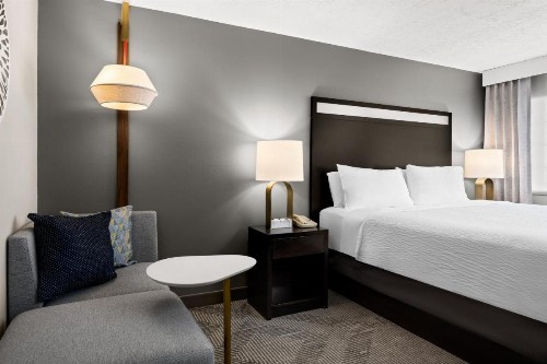 Holiday Inn Hotel & Suites Albuquerque Airport an IHG Hotel - image 25