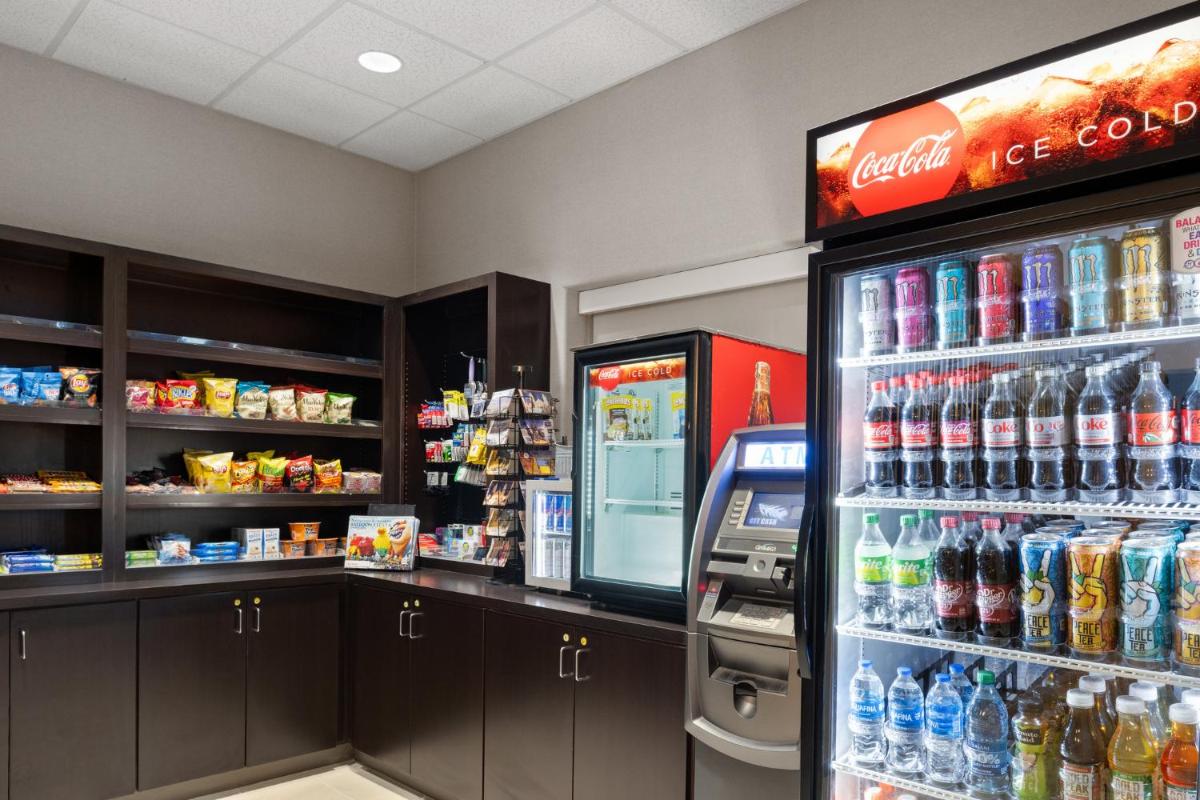 Holiday Inn Hotel & Suites Albuquerque Airport an IHG Hotel - image 7