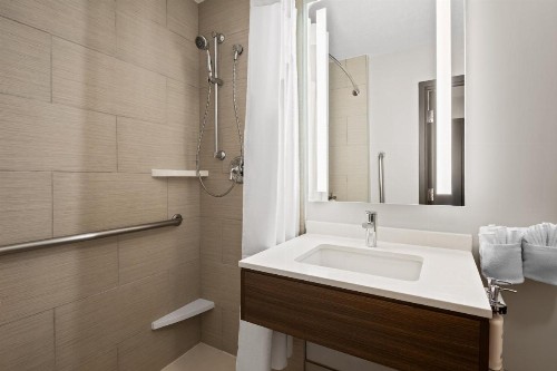 Holiday Inn Hotel & Suites Albuquerque Airport an IHG Hotel - image 9