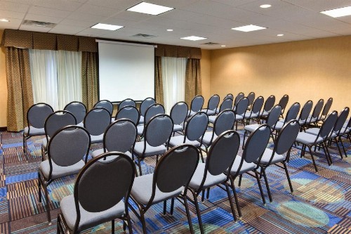 Holiday Inn Express Hotel & Suites Albuquerque Airport an IHG Hotel - image 17